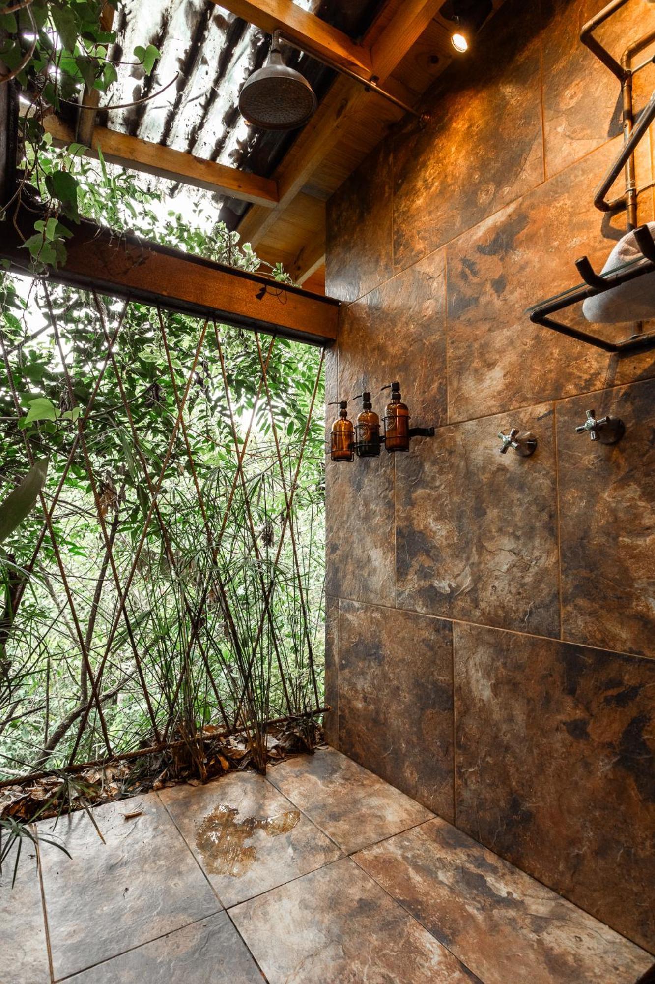 Tominejo Ecolodge - Casas En Los Arboles Neira Luaran gambar